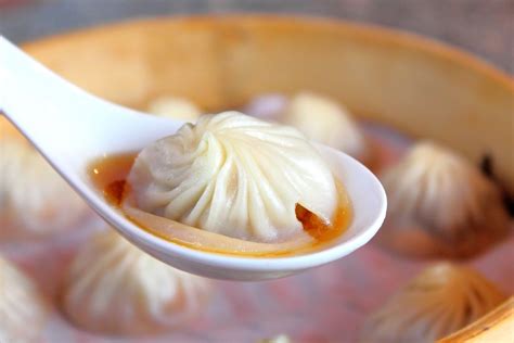  Mudanjiang Xiaolongbao – En Smakbomb Med Små Tungor Och Grymt Varm Fyllning!